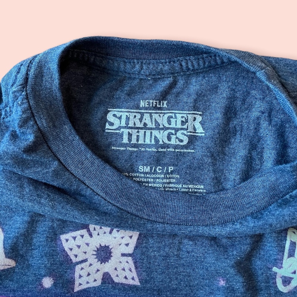 Stranger Things T-Shirt! - Picture 4 of 6